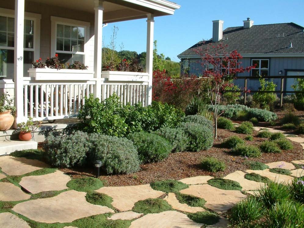 Residential Flagstone Walk